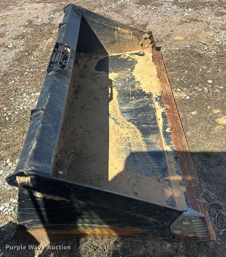 image for item EK0462 Kubota SVL97-2 tracked skid steer loader