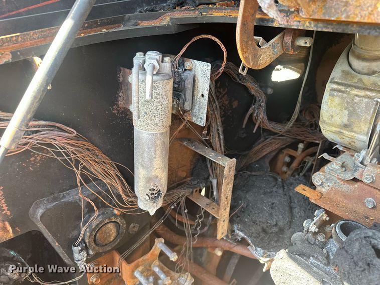 image for item EK0462 Kubota SVL97-2 tracked skid steer loader