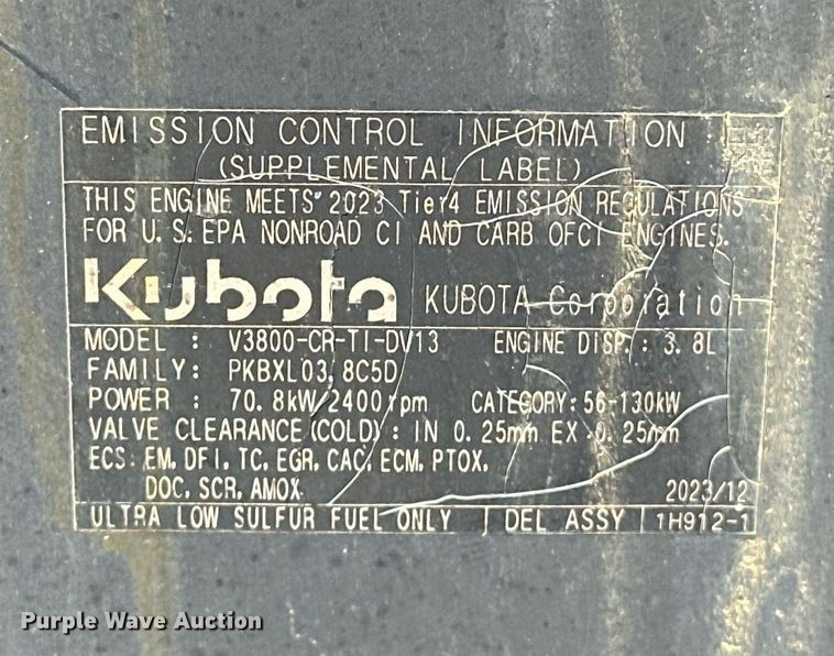 image for item EK0462 Kubota SVL97-2 tracked skid steer loader