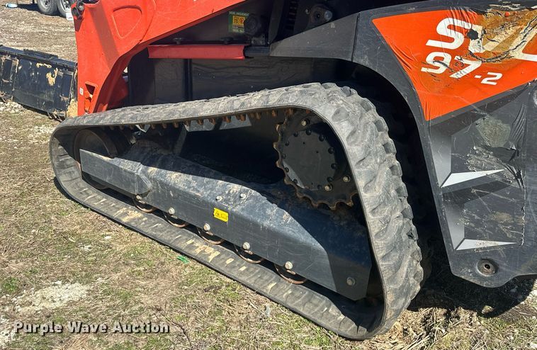 image for item EK0462 Kubota SVL97-2 tracked skid steer loader