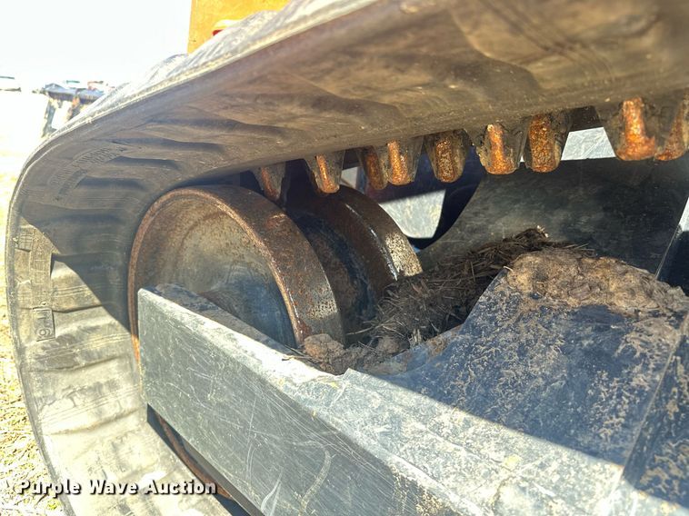 image for item EK0462 Kubota SVL97-2 tracked skid steer loader