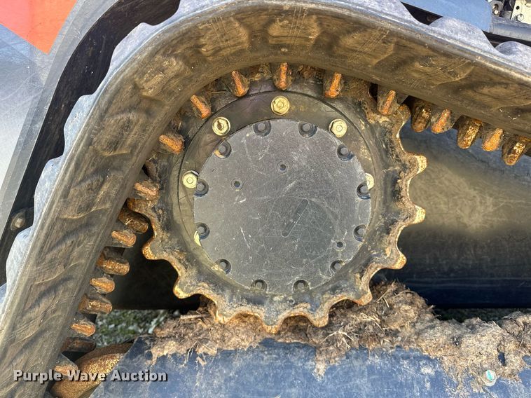 image for item EK0462 Kubota SVL97-2 tracked skid steer loader