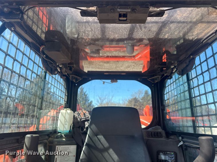 image for item EK0463 2023 Kubota SVL97-2 tracked skid steer loader