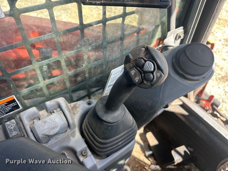 image for item EK0463 2023 Kubota SVL97-2 tracked skid steer loader