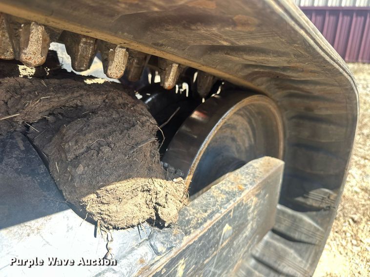 image for item EK0463 2023 Kubota SVL97-2 tracked skid steer loader