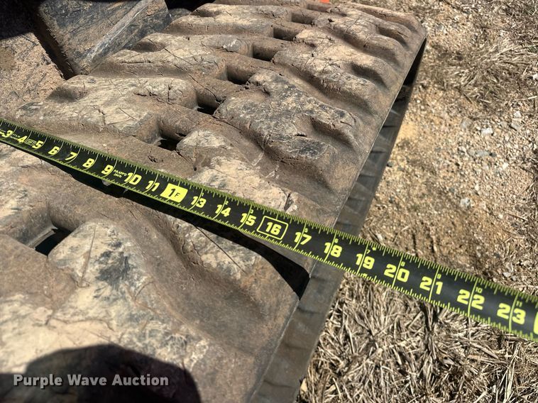 image for item EK0463 2023 Kubota SVL97-2 tracked skid steer loader