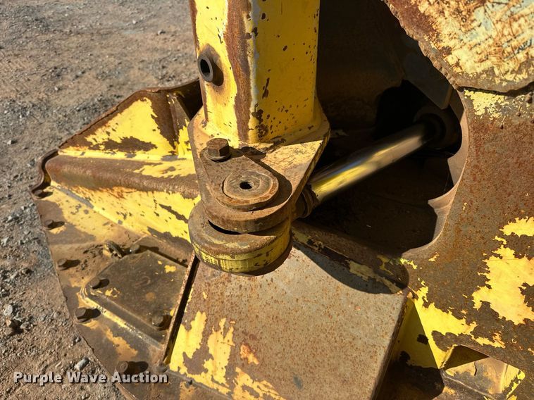 image for item EK0478 2012 John Deere 843K feller buncher