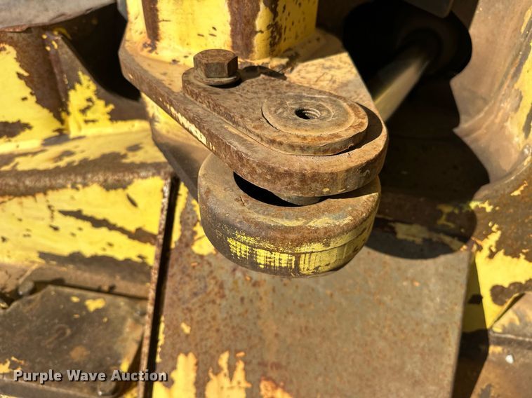 image for item EK0478 2012 John Deere 843K feller buncher