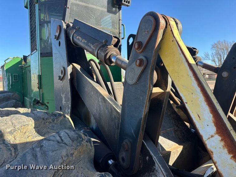 image for item EK0478 2012 John Deere 843K feller buncher