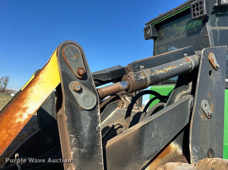 image for item EK0478 2012 John Deere 843K feller buncher