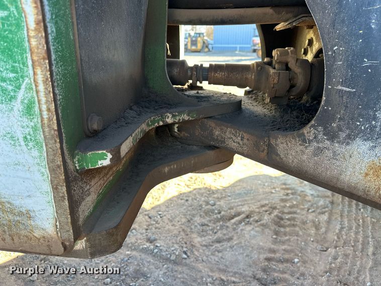image for item EK0478 2012 John Deere 843K feller buncher