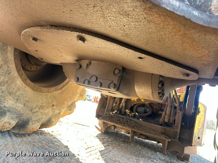 image for item EK0478 2012 John Deere 843K feller buncher