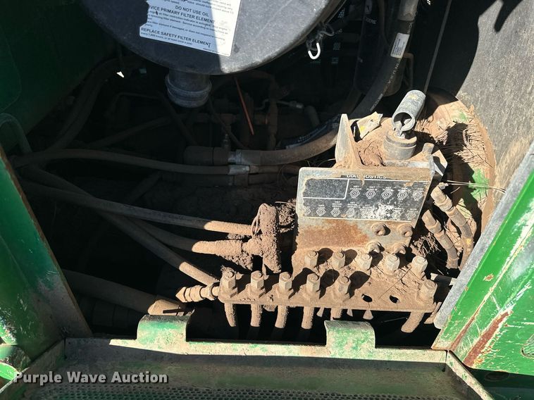 image for item EK0478 2012 John Deere 843K feller buncher