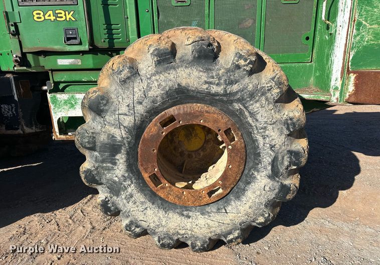 image for item EK0478 2012 John Deere 843K feller buncher