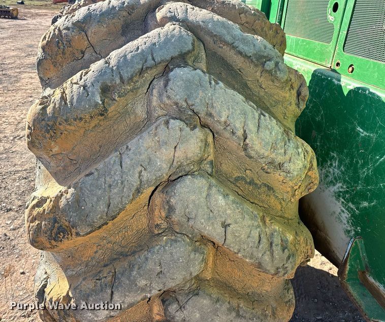 image for item EK0478 2012 John Deere 843K feller buncher