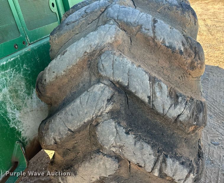 image for item EK0478 2012 John Deere 843K feller buncher