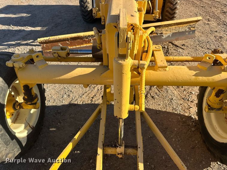 image for item EK0479 LeeBoy motor grader