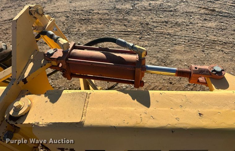 image for item EK0479 LeeBoy motor grader