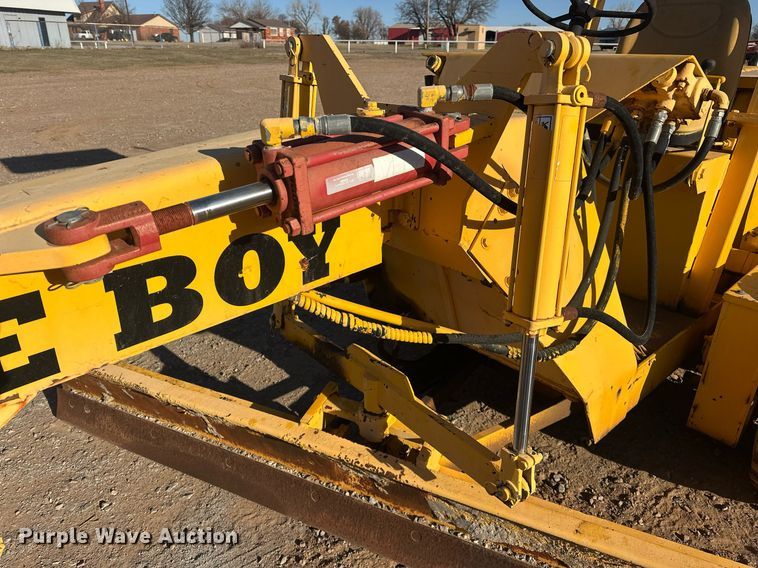 image for item EK0479 LeeBoy motor grader