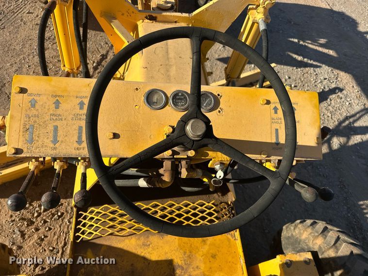 image for item EK0479 LeeBoy motor grader