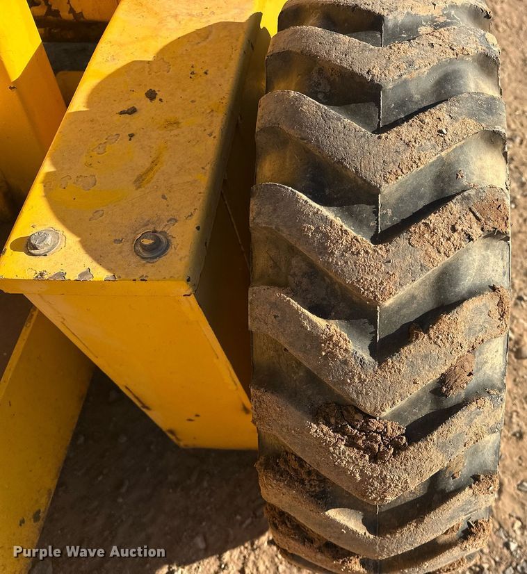 image for item EK0479 LeeBoy motor grader