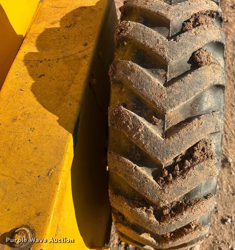 image for item EK0479 LeeBoy motor grader