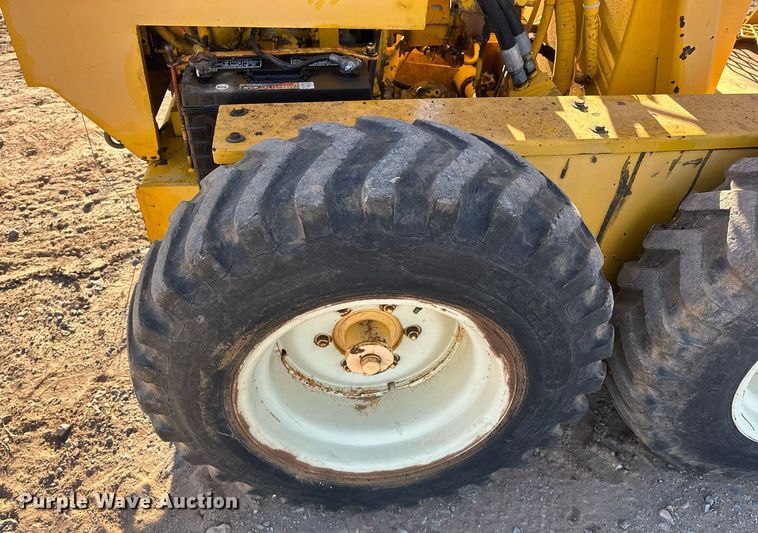 image for item EK0479 LeeBoy motor grader