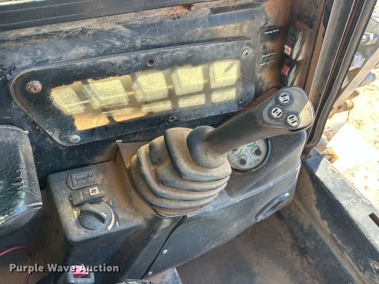 image for item EK0481 2010 Terex PT80 tracked skid steer loader