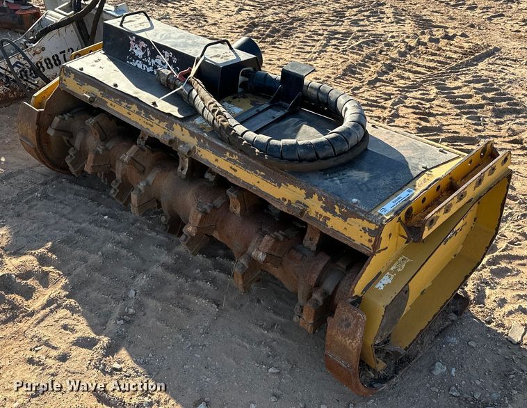 image for item EK0482 2015 Rayco FM100-6R skid steer forestry mulcher