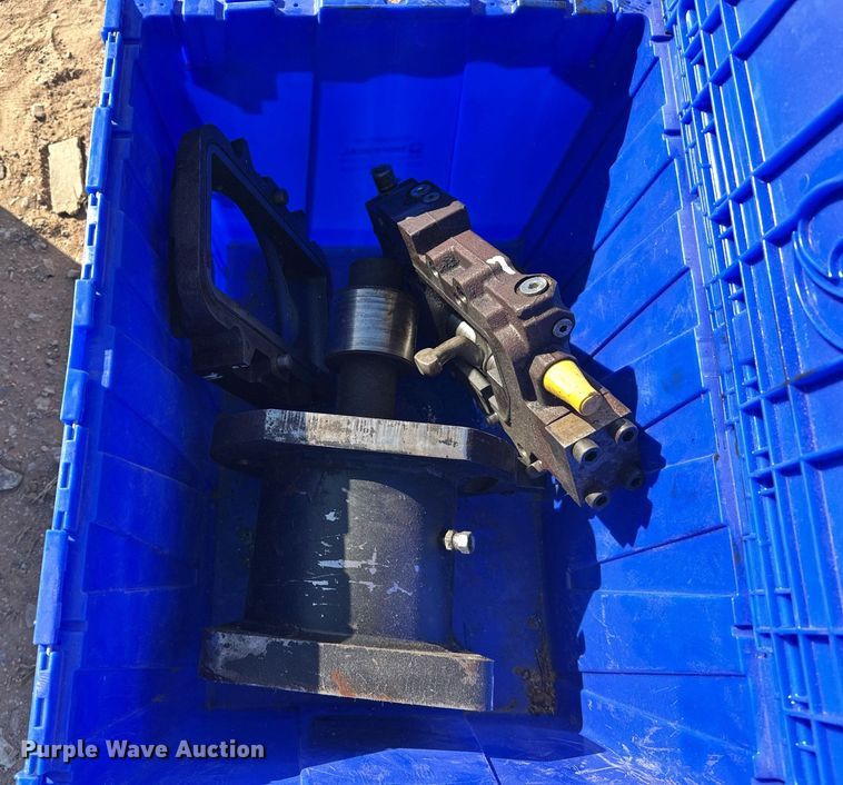 image for item EK0482 2015 Rayco FM100-6R skid steer forestry mulcher