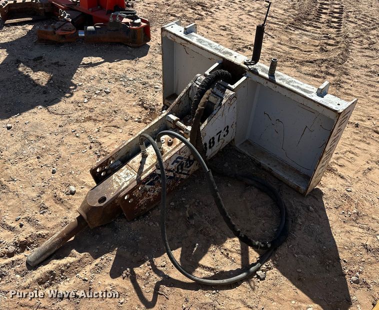 image for item EK0483 FRD FX45A-CP skid steer breaker