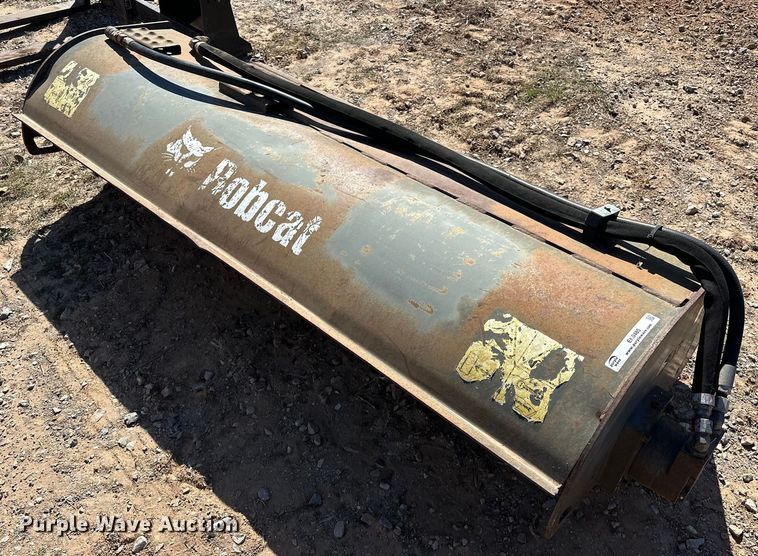 image for item EK0485 2016 Bobcat 76 Tiller skid steer tiller