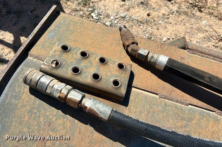 image for item EK0485 2016 Bobcat 76 Tiller skid steer tiller