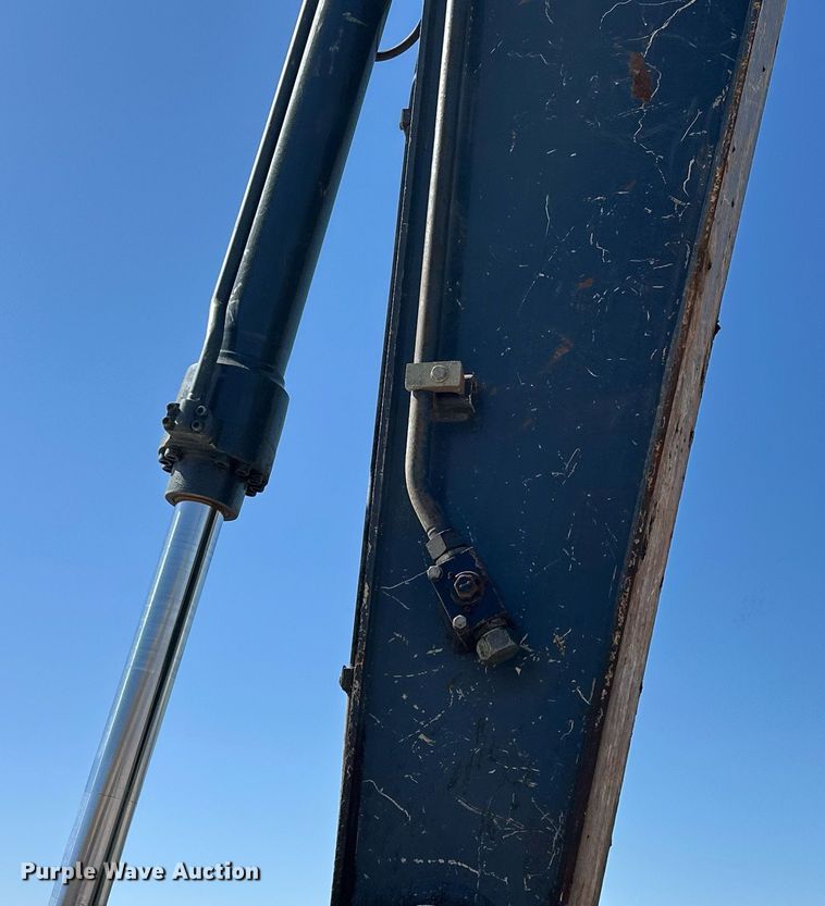 image for item EK0491 2016 John Deere 210G LC excavator