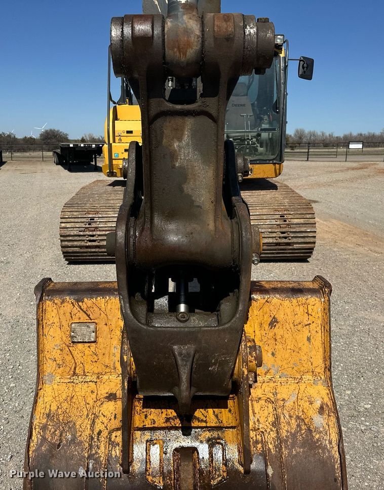 image for item EK0491 2016 John Deere 210G LC excavator