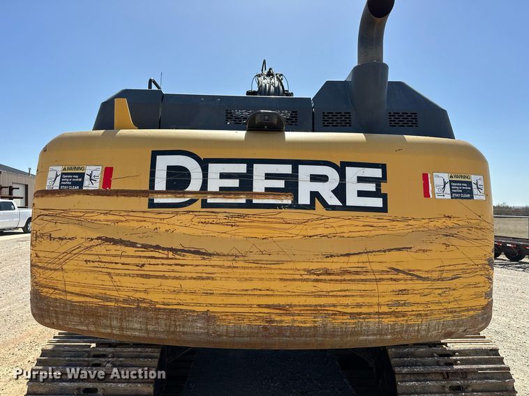 image for item EK0491 2016 John Deere 210G LC excavator