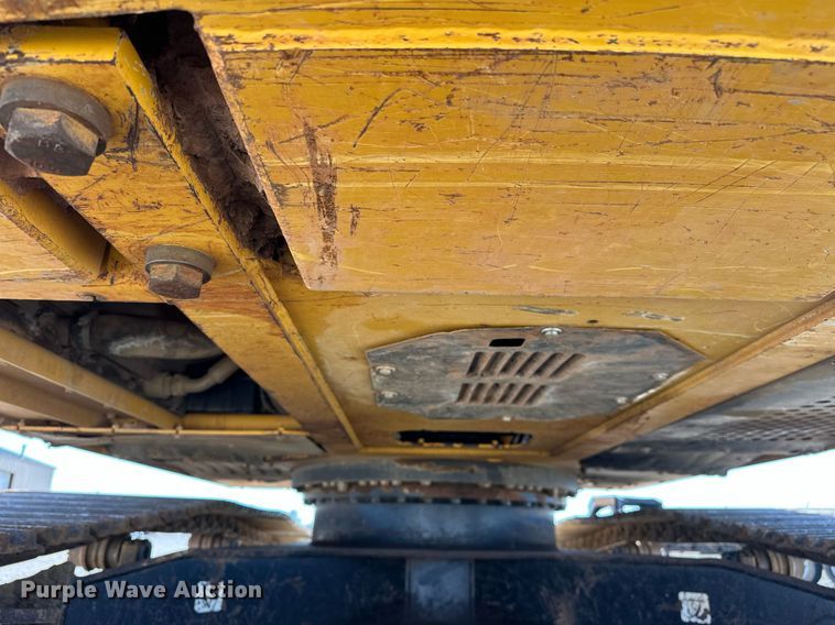 image for item EK0491 2016 John Deere 210G LC excavator