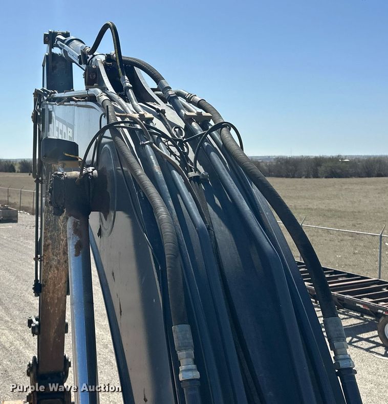 image for item EK0491 2016 John Deere 210G LC excavator