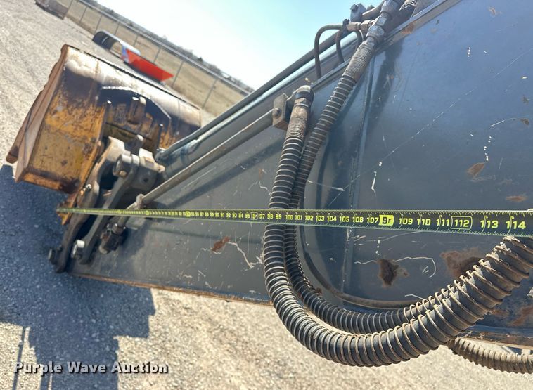 image for item EK0491 2016 John Deere 210G LC excavator