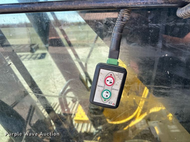 image for item EK0491 2016 John Deere 210G LC excavator