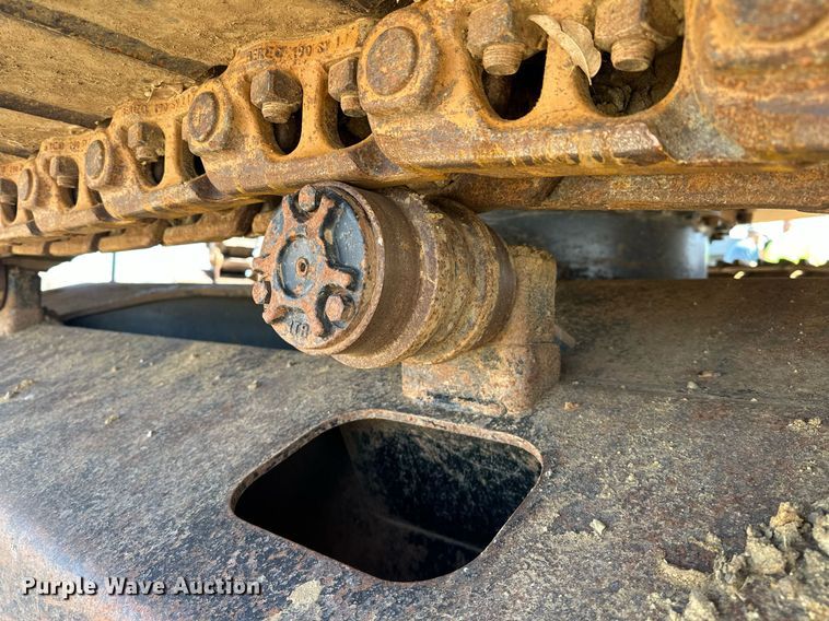 image for item EK0491 2016 John Deere 210G LC excavator