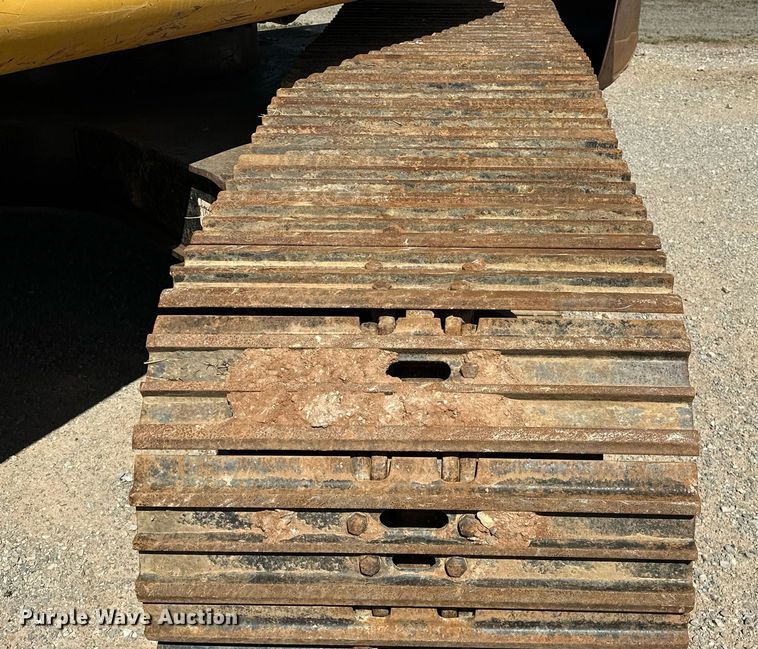 image for item EK0491 2016 John Deere 210G LC excavator