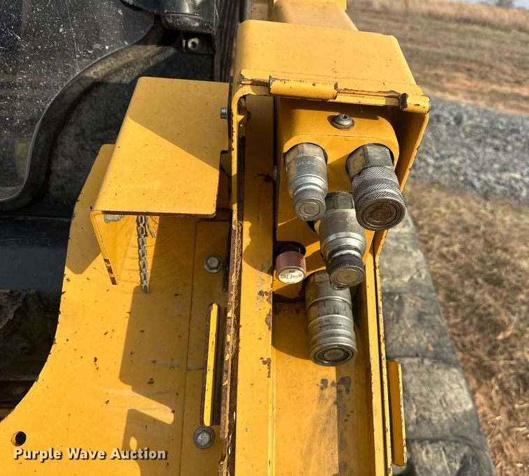 image for item EK0510 2021 Caterpillar 299D3 XE tracked skid steer loader