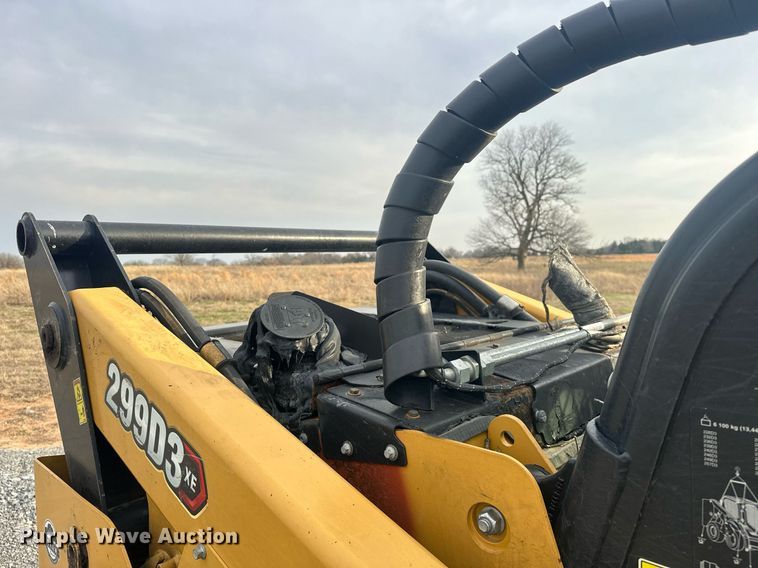 image for item EK0510 2021 Caterpillar 299D3 XE tracked skid steer loader