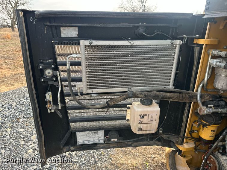 image for item EK0510 2021 Caterpillar 299D3 XE tracked skid steer loader