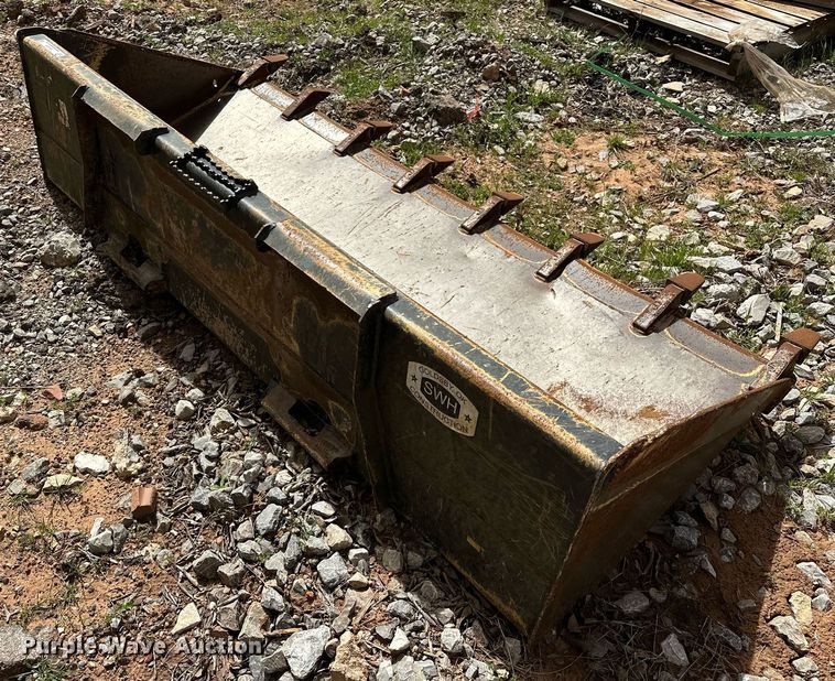 image for item EK0526 83