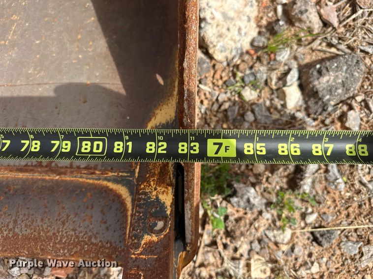 image for item EK0526 83