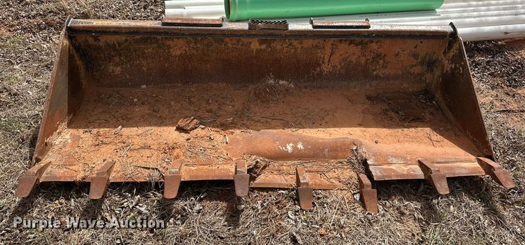 image for item EK0528 John Deere T84 83