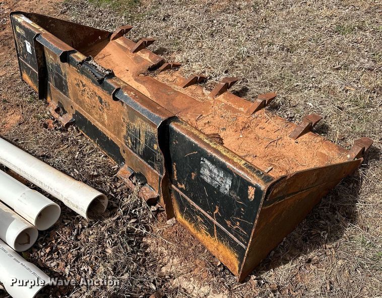 image for item EK0528 John Deere T84 83