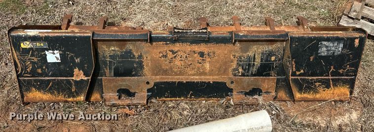 image for item EK0528 John Deere T84 83